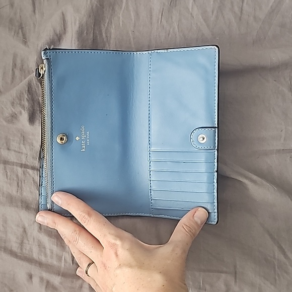 Kate Spade wallet - Picture 3 of 5